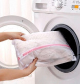 توری محافظ لباس